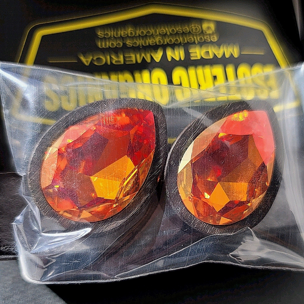 NWOT Esoteric Teardrop Gauges